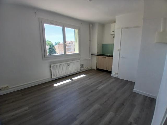 Vente Appartement 1 pièce 18 m2 Ales