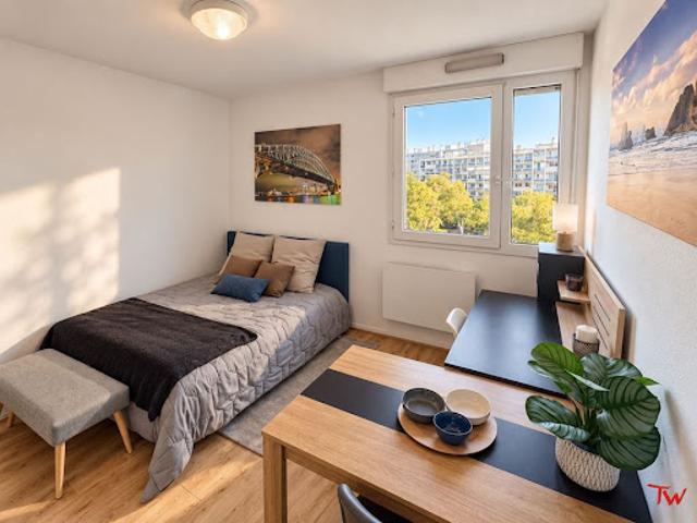 Vente Appartement 1 pièce 18 m2 Lyon 8ème