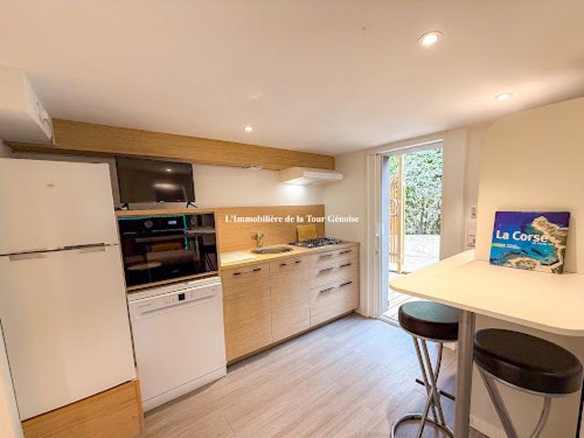 Vente Appartement 1 pièce 18 m2 Sainte lucie de porto vecchio