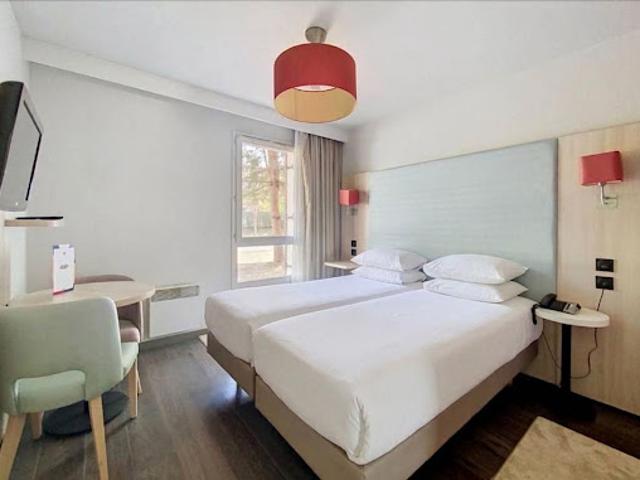 Vente Appartement 1 pièce 18.27 m2 Guyancourt