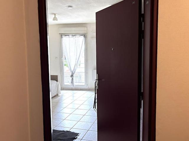 Vente Appartement 1 pièce 18.5 m2 Saint Etienne