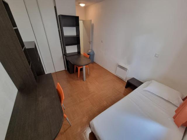 Vente Appartement 1 pièce 18.71 m2 Avignon
