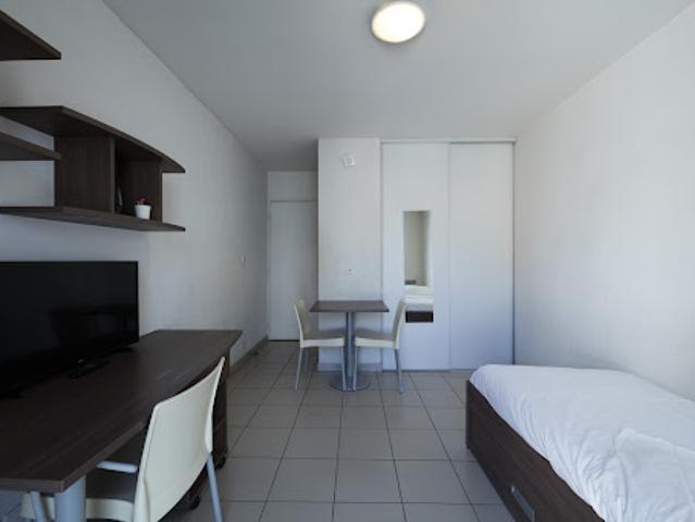 Vente Appartement 1 pièce 19 m2 Toulon