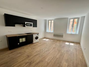 Vente Appartement 1 pièce 19 m2 Trets