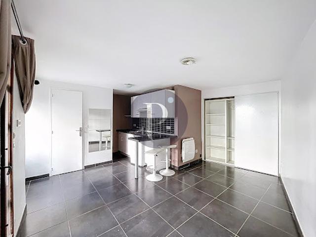 Vente Appartement 1 pièce 19.03 m2 Villeneuve le Roi