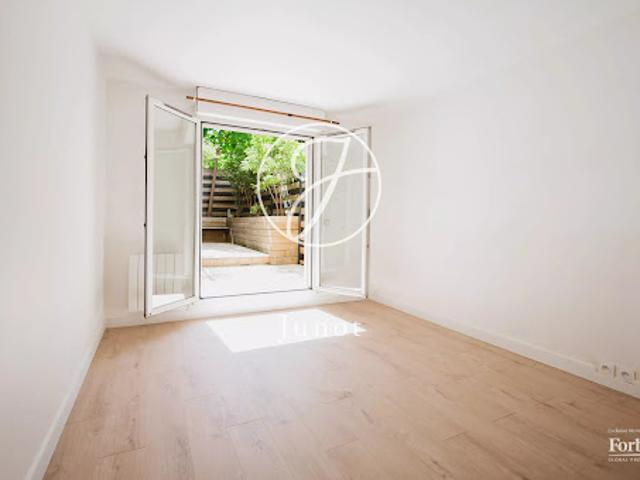 Vente Appartement 1 pièce 19.5 m2 Paris 17ème