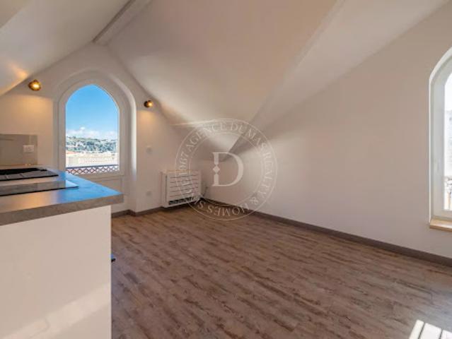 Vente Appartement 1 pièce 13.88 m2 Villefranche sur Mer