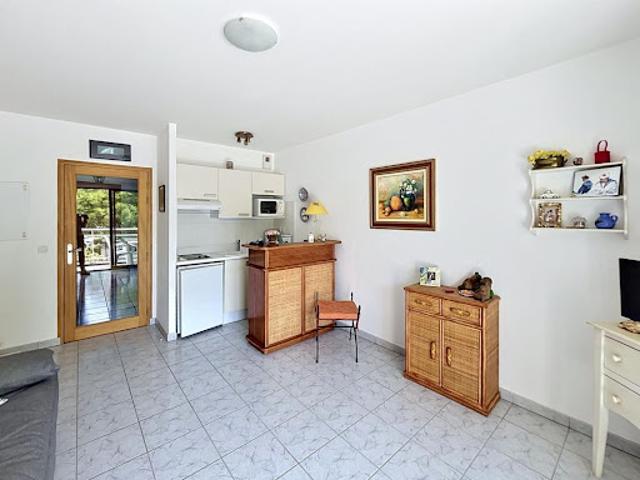 Vente Appartement 1 pièce 24.68 m2 La Rochelle