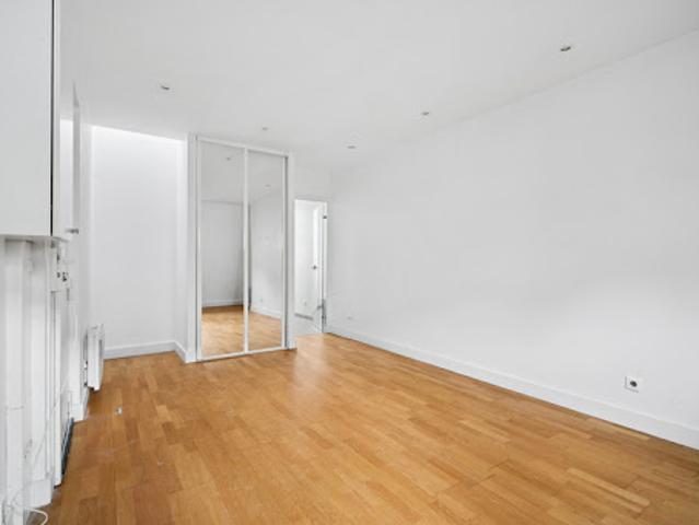 Vente Appartement 1 pièce 24 m2 Paris 16ème