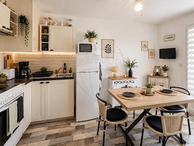 Vente Appartement 1 pièce 24 m2 Saintes Maries de la Mer