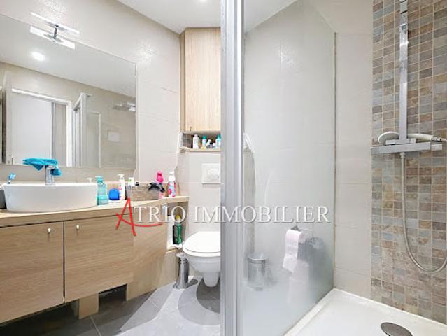 Vente Appartement 1 pièce 24.1 m2 Peymeinade