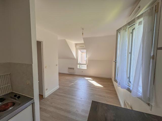 Vente Appartement 1 pièce 24.22 m2 Saint Rémy lès Chevreuse