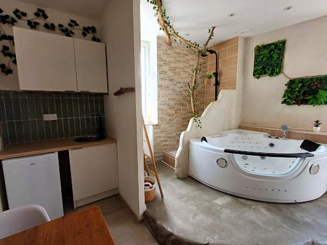Vente Appartement 1 pièce 24.2 m2 Montelimar