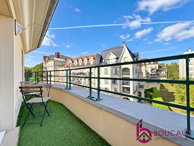 Vente Appartement 1 pièce 24.73 m2 Le Plessis Robinson