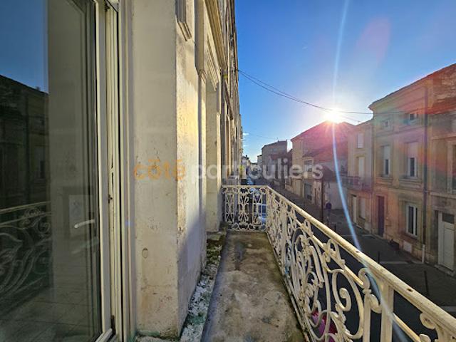 Vente Appartement 1 pièce 24.7 m2 Agen