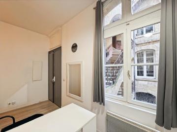 Vente Appartement 1 pièce 25 m2 Bordeaux
