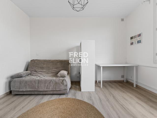 Vente Appartement 1 pièce 25 m2 Paris 14ème
