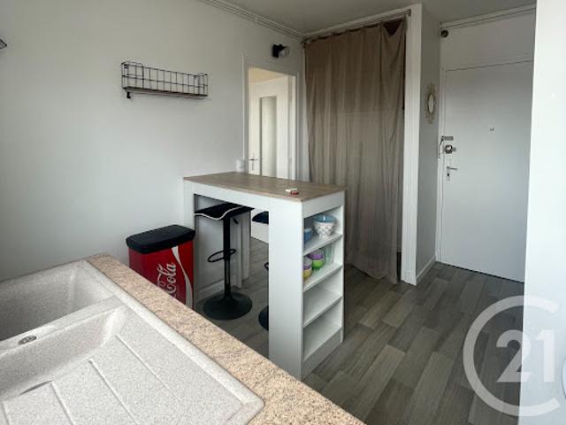 Vente Appartement 1 pièce 25.1 m2 Chateauroux
