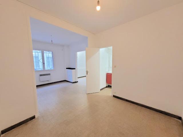 Vente Appartement 1 pièce 26 m2 Marseille 6ème