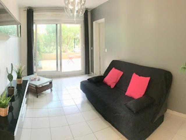 Vente Appartement 1 pièce 26 m2 Marseille 8ème