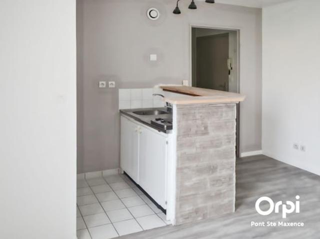 Vente Appartement 1 pièce 26.24 m2 Pont Sainte Maxence
