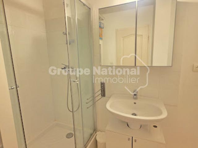 Vente Appartement 1 pièce 26.77 m2 Saint Julien
