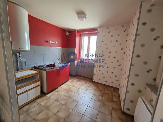 Vente Appartement 1 pièce 26.99 m2 Saint Pourçain sur Sioule