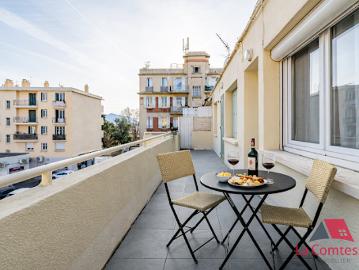 Vente Appartement 1 pièce 27 m2 Marseille 8ème
