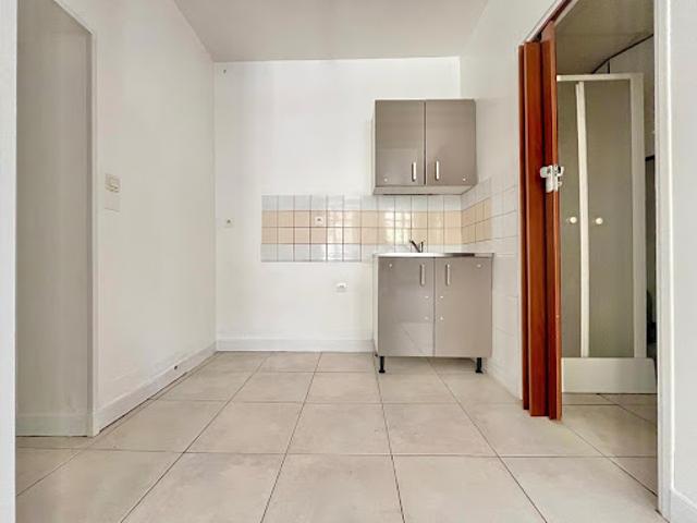Vente Appartement 1 pièce 27 m2 Lormont