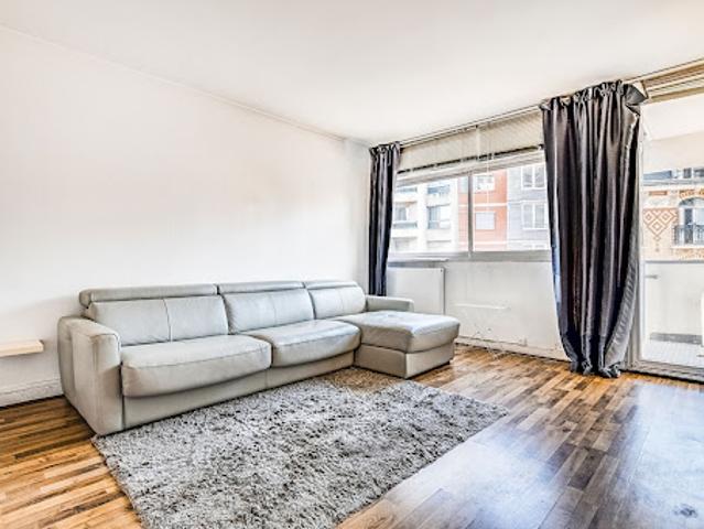 Vente Appartement 1 pièce 27 m2 Paris 18ème
