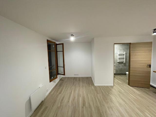 Vente Appartement 1 pièce 27.51 m2 Paris 20ème