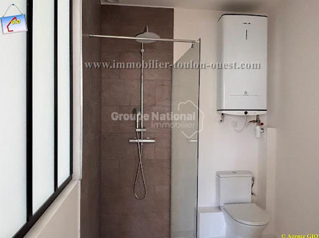 Vente Appartement 1 pièce 27 m2 Toulon