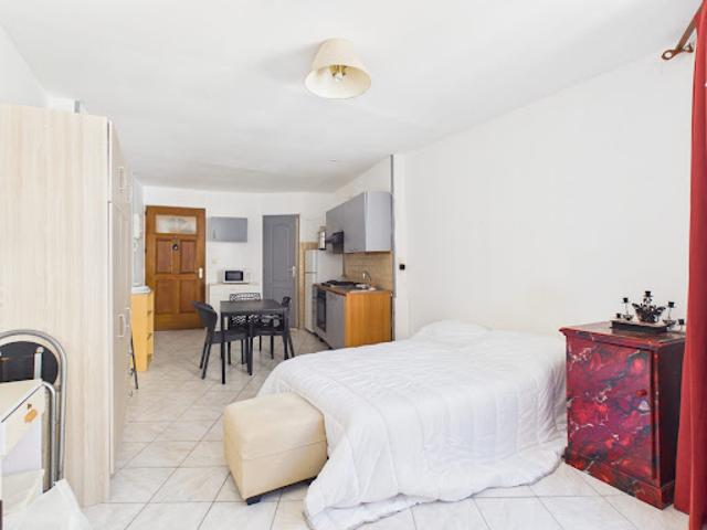 Vente Appartement 1 pièce 27.07 m2 Avignon