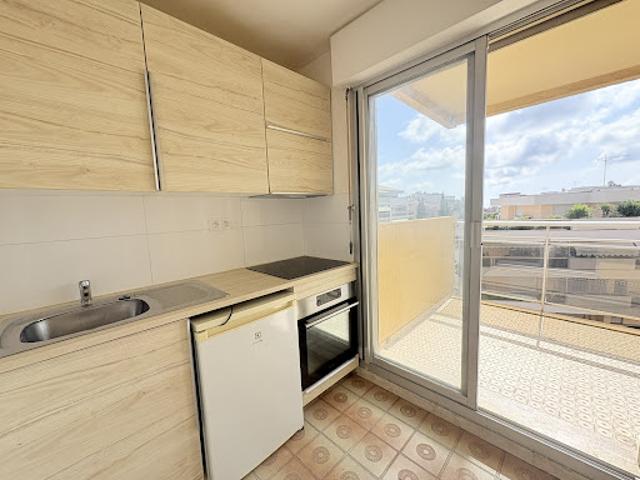 Vente Appartement 1 pièce 27.41 m2 Vence