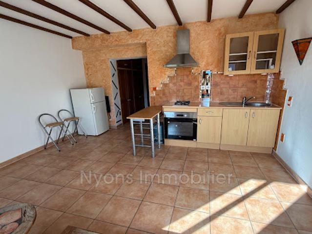 Vente Appartement 1 pièce 27.5 m2 Aubres