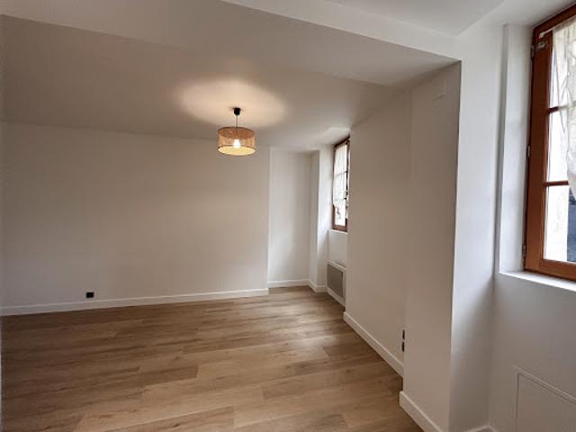 Vente Appartement 1 pièce 28 m2 Chantilly