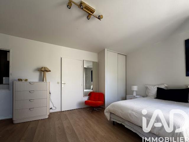 Vente Appartement 1 pièce 28 m2 Le chesnay