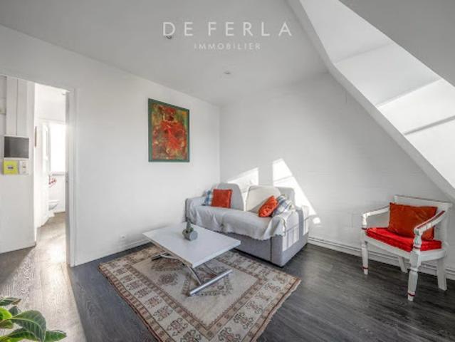 Vente Appartement 1 pièce 28 m2 Paris 15ème