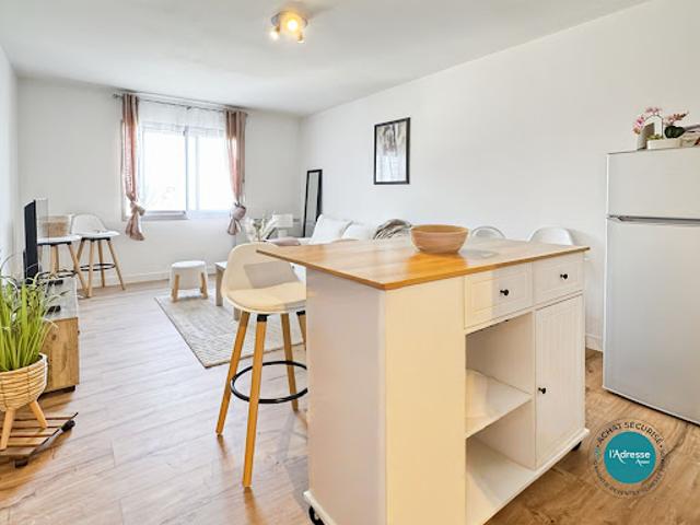 Vente Appartement 1 pièce 28 m2 Saintry sur Seine