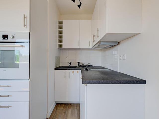 Vente Appartement 1 pièce 28 m2 Villemomble