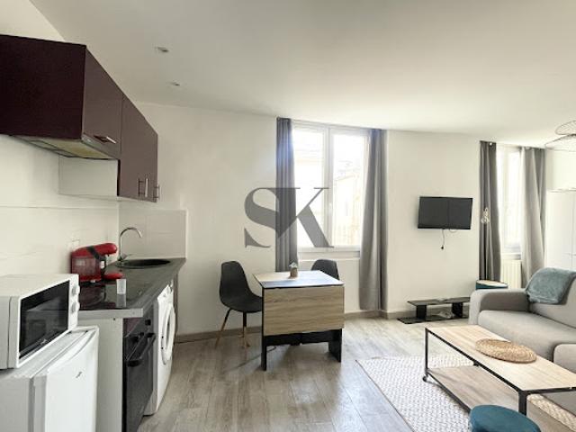 Vente Appartement 1 pièce 28.27 m2 Marseille 1er