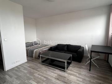 Vente Appartement 1 pièce 28.49 m2 Rosny sous Bois