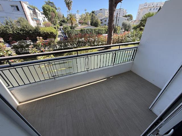 Vente Appartement 1 pièce 28.4 m2 Cannes