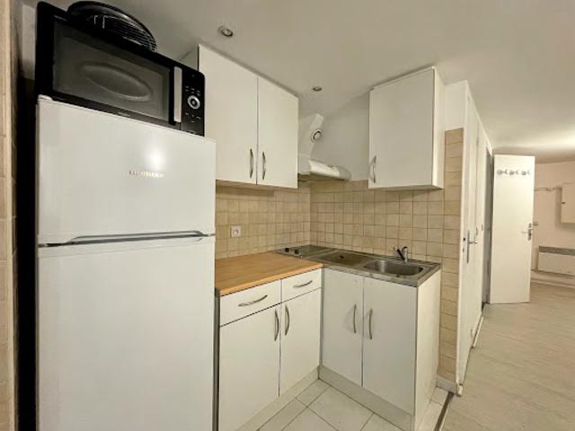 Vente Appartement 1 pièce 28.4 m2 Saint Germain en Laye
