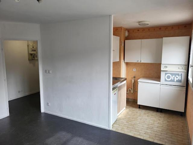 Vente Appartement 1 pièce 29.18 m2 Saint Fargeau Ponthierry