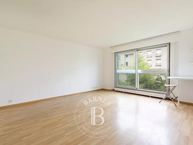 Vente Appartement 1 pièce 29.13 m2 Paris 15ème