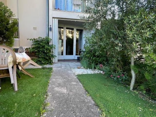 Vente Appartement 1 pièce 29 m2 Gréoux les Bains