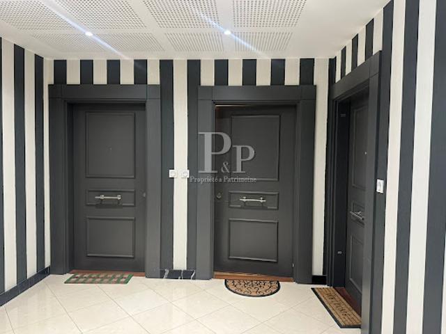Vente Appartement 1 pièce 29.81 m2 Montfort l'Amaury