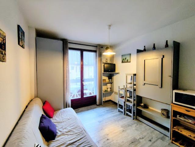 Vente Appartement 1 pièce 18 m2 Luz Saint Sauveur