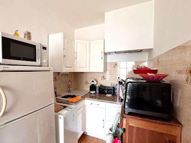 Vente Appartement 1 pièce 20 m2 Pezenas